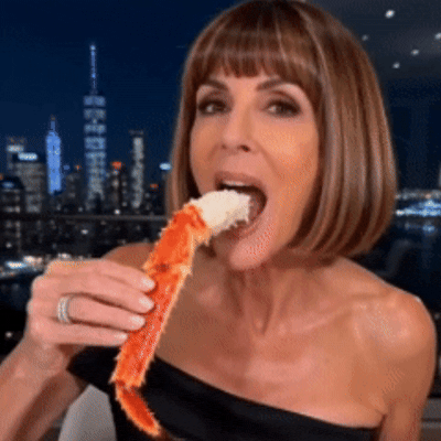 🦀Ocean's Finest — 🦀Alaskan Red King Crab Legs: 🦀Pure Luxury in Every Bite-Family